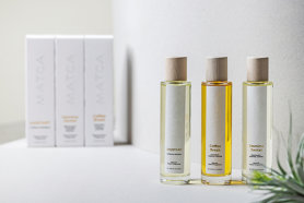 Six years of business from scratch and our first millionaires. Matca, producer of artisan perfumes in Sibiu, has arrived in shops in both the country and from the outside.