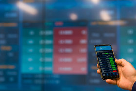25 events for 2025: VAT and debt increase, new factories, entry into Schengen, the highway to Moldova, a 1 billion euro transaction, Romanian companies buy abroad and fireworks on the stock market